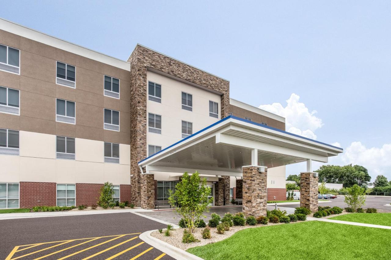 Holiday Inn Express & Suites - Ottawa By Ihg Екстериор снимка